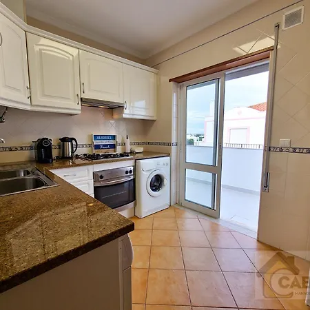Golden Terrace T2 By Yha Apartament *