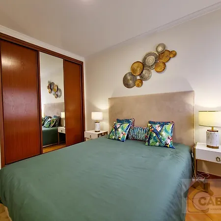 Golden Terrace T2 By Yha Apartament