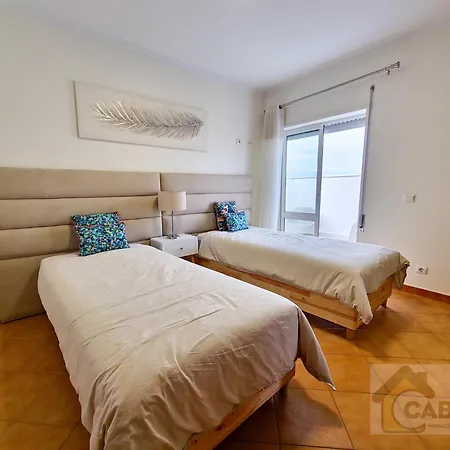 Golden Terrace T2 By Yha Apartament